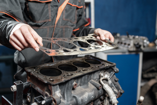 What are the Symptoms of a Blown Head Gasket?